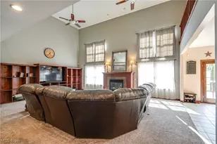 8493 Deacon Ave NW, North Canton, OH 44720 - Photo 8