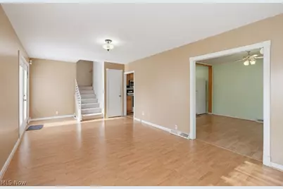34112 Sylvia Drive, Eastlake, OH 44095 - Photo 6