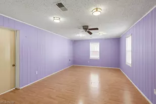 34112 Sylvia Dr, Eastlake, OH 44095 - Photo 24