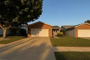 927 Pepperwood Dr, Wooster, OH 44691 - Photo 1
