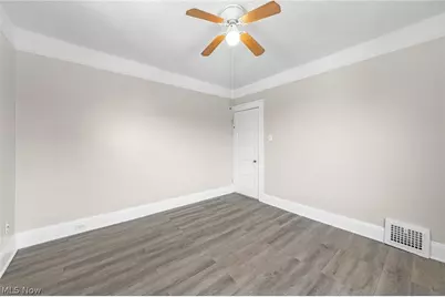 3225 W 38th Street, Loveland, OH 44109 - Photo 12