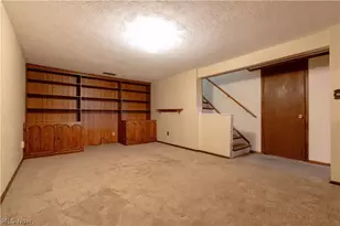 2032 Walsh St, Louisville, OH 44641 - Photo 22