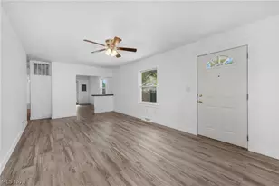 321 Overlook Rd, Vermilion, OH 44089 - Photo 12