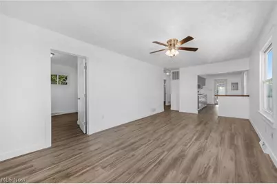 321 Overlook Road, Vermilion, OH 44089 - Photo 8