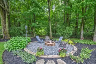 10928 Stonewycke Dr, Concord Twp, OH 44077 - Photo 6