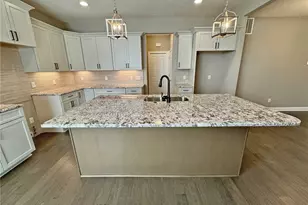 32088 Tuscan Ln, Avon Lake, OH 44012 - Photo 4