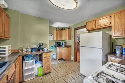 20 W Linwood Avenue, Akron, OH 44301 - Photo 8