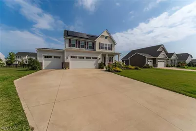36246 Fortunato Drive, North Ridgeville, OH 44039 - Photo 2