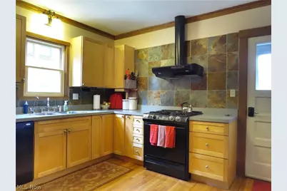 17469 Norton Avenue, Oakwood, OH 44107 - Photo 10