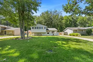 5220 Olive Ave, North Ridgeville, OH 44039 - Photo 2