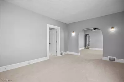 2054 Magee Street, Oakwood, OH 44107 - Photo 32