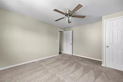 2054 Magee Street, Oakwood, OH 44107 - Photo 14