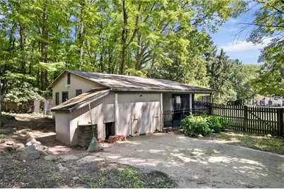 925 Sandin Road, Akron, OH 44333 - Photo 36