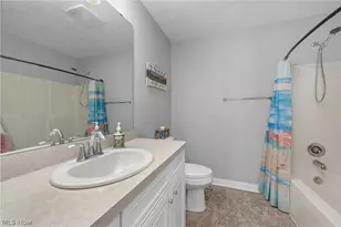 978 Hawkin Ln, Aurora, OH 44202 - Photo 30