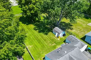 987 Country Club Dr, Zanesville, OH 43701 - Photo 26