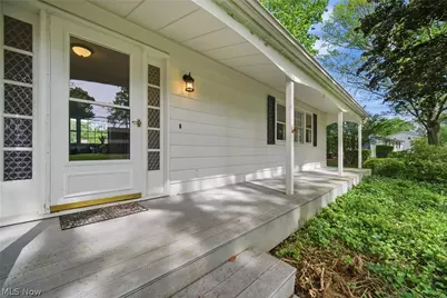 3331 Edington Road, Fairlawn, OH 44333 - Photo 2
