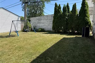 2231 Alger Rd, Oakwood, OH 44107 - Photo 24