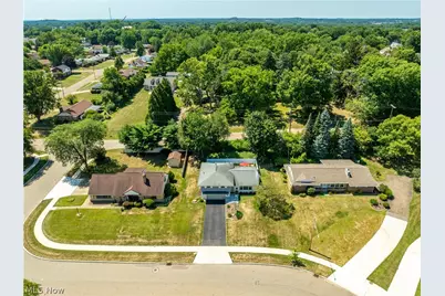 543 36th Street NW, Canton, OH 44709 - Photo 2