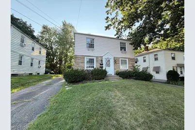 2042 13th Street SW #2, Cuyahoga Falls, OH 44223 - Photo 1