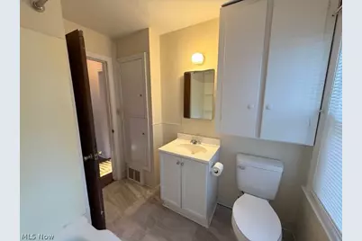 2042 13th Street SW #2, Cuyahoga Falls, OH 44223 - Photo 18