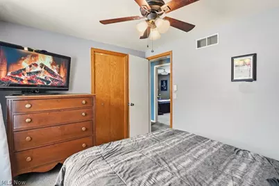 2190 Waterbury Drive, Uniontown, OH 44685 - Photo 30