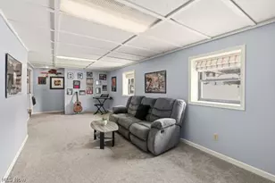 2190 Waterbury Dr, Uniontown, OH 44685 - Photo 32
