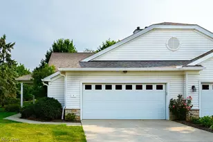 4 Whitaker Cove, Avon Lake, OH 44012 - Photo 2