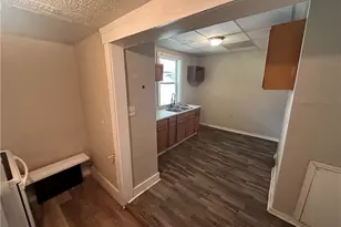 1061 Ackley St, Akron, OH 44306 - Photo 10