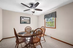 6903 Hidden Valley Dr, Amherst, OH 44001 - Photo 10