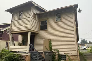 531 W Chalmers Ave, Youngstown, OH 44511 - Photo 2