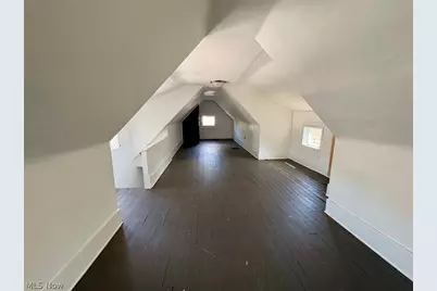 141 Fulton Street, Akron, OH 44305 - Photo 8