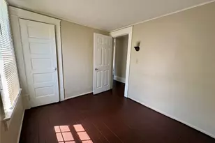 141 Fulton St, Akron, OH 44305 - Photo 6