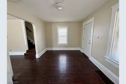 141 Fulton Street, Akron, OH 44305 - Photo 2