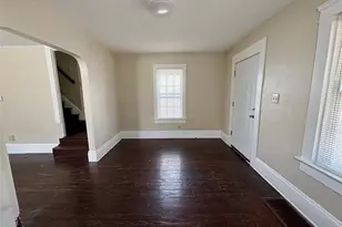 141 Fulton St, Akron, OH 44305 - Photo 2