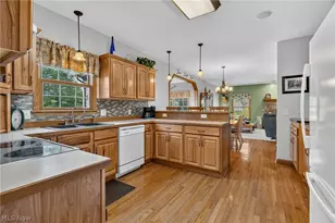 9276 Columbus Rd NE, Louisville, OH 44641 - Photo 18