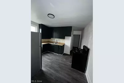 1234 W 6th Street #1, Lorain, OH 44052 - Photo 4
