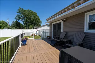 546 Fieldstone Dr, Amherst, OH 44001 - Photo 38