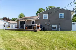 546 Fieldstone Dr, Amherst, OH 44001 - Photo 32