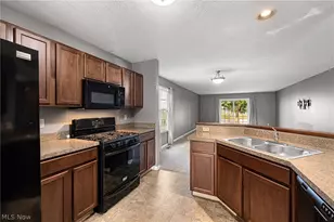 213 Westminster Way, Elyria, OH 44035 - Photo 8