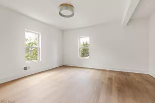 1382 W 59th St, Loveland, OH 44102 - Photo 20