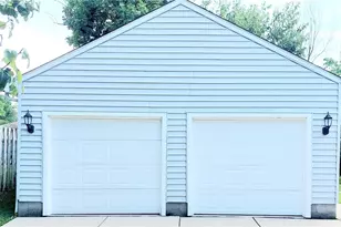 10421 Electric Blvd, Northfield Village, OH 44067 - Photo 18