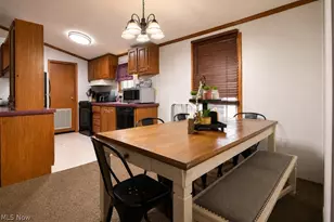 8 Eddy Rd, Madison, OH 44057 - Photo 12