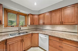 1488 Parkview Dr, Green Hills, OH 44131 - Photo 20