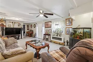 2349 Ivy Wy St NE, Canton, OH 44705 - Photo 10