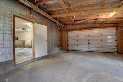 4216 Schumacher Hollow Road SE, New Philadelphia, OH 44663 - Photo 26
