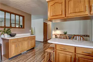 4216 Schumacher Hollow Rd SE, New Philadelphia, OH 44663 - Photo 12