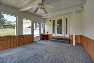 4216 Schumacher Hollow Rd SE, New Philadelphia, OH 44663 - Photo 10