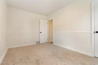 128 Woolf Avenue, Akron, OH 44312 - Photo 16