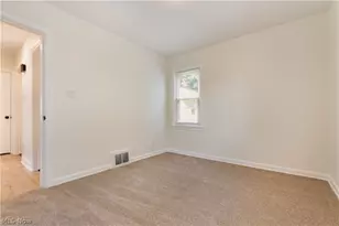 128 Woolf Ave, Akron, OH 44312 - Photo 14
