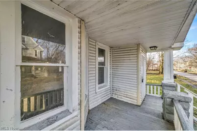 8110 Melrose Avenue, Loveland, OH 44103 - Photo 38